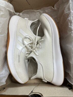 Adidas women’s shoes